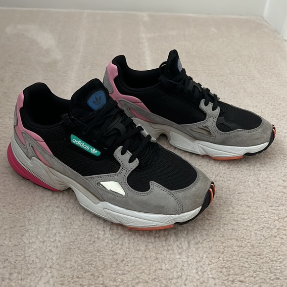 Adidas Falcon - Picture 6 of 10